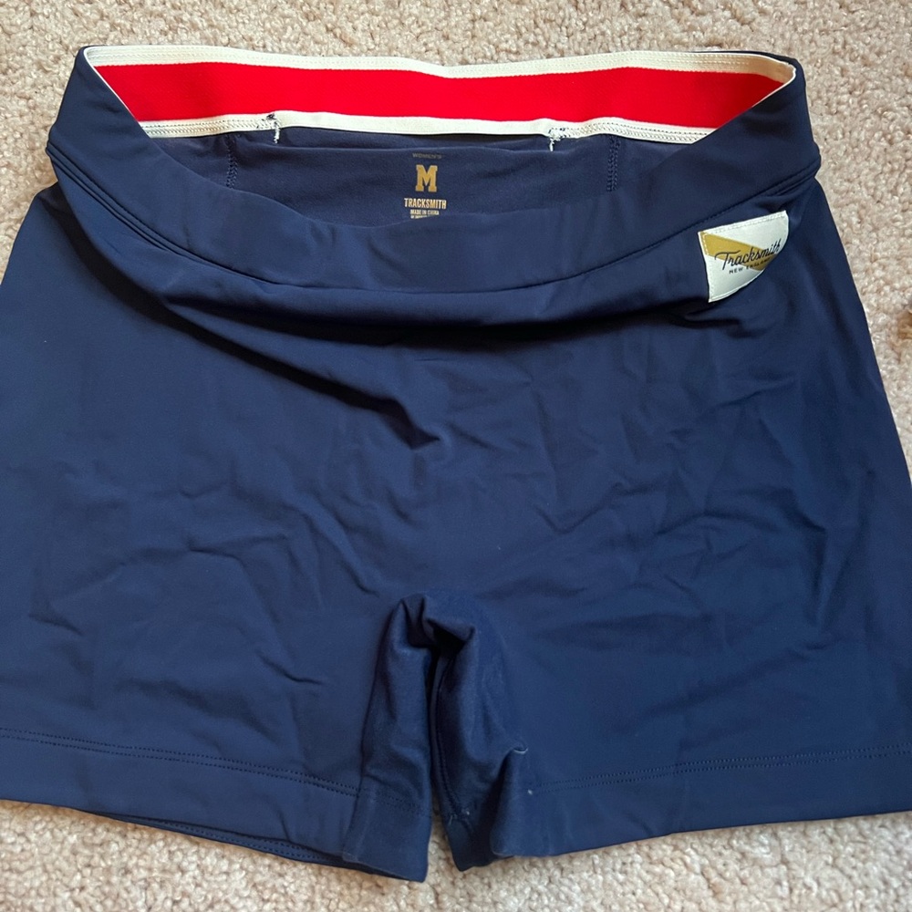 NWT Navy Tracksmith Turnover Shorts tights 4.5 inch inseam